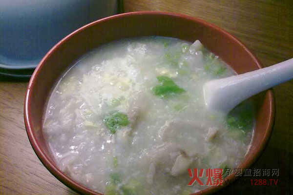 鸡蛋瘦肉粥