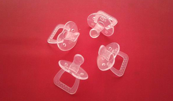 �ζ���͸���轺��������