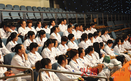 完达山乳业获得2012年度黑龙江优秀企业称号