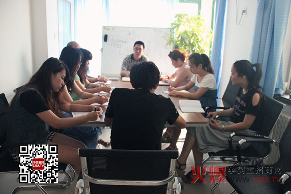 周一例会武总分享出差所见所闻-企业报道|火爆