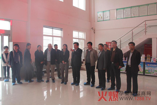 渭南市委组织部人才办、市科技局领导赴红星乳