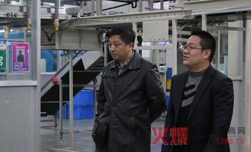 三湘集团董事长刘胜辉一行来一朵集团考察并商