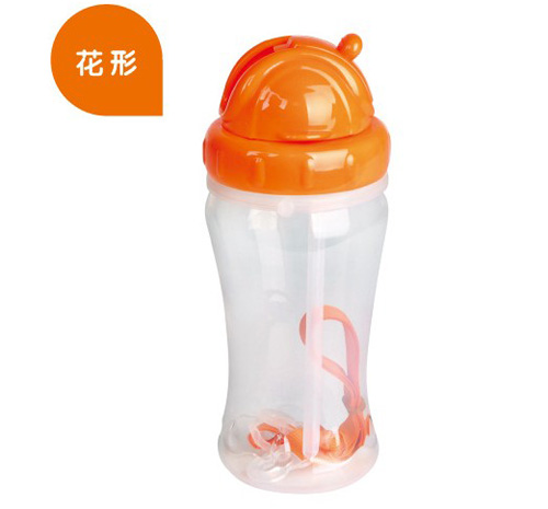 �౴����Ӥ�׶���ˮ����ɫ