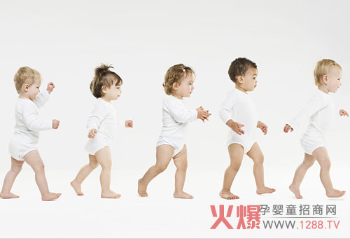 走路姿势错误有损宝宝健康 妈妈造吗-婴幼百科