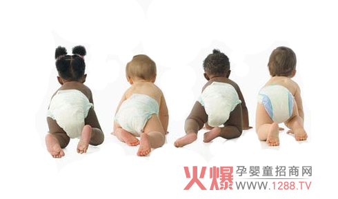 妈妈对宝宝纸尿裤的各种