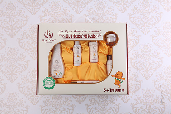 卡拉贝熊婴儿专业护理盒