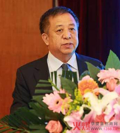 听中国乳业教父郑俊怀谈红星品质与乳业信仰-