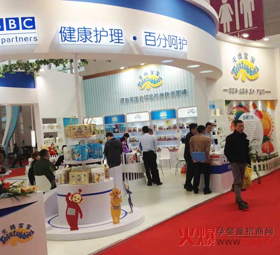 天线宝宝2015京正展 会呼吸的英国亲肤纸尿裤