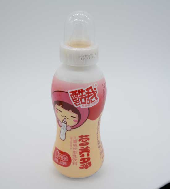  酷我草莓味兒童成長(zhǎng)型乳飲料
