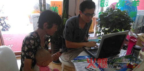 把爱传递将孝传承 美力源羊奶粉是您赠与家人