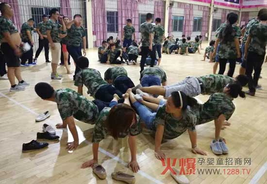 凝聚力打造 湖南一朵公司军训活动-企业报道|火