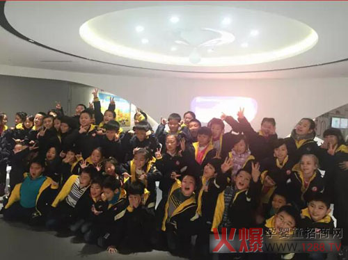 辉山乳业微笑沈阳系列公益活动正在行动-企