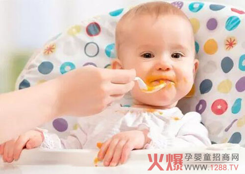 宝宝吃饭难 含饭不咽的真相原来是这个-婴幼百