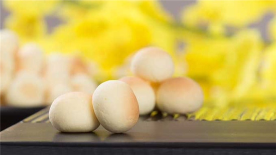 谷哥小馒头香蕉味