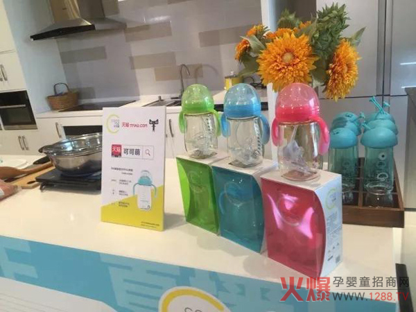 可可萌:百万关注量 唯有超宽口PPSU奶瓶-产品资讯|火爆孕婴童招商网