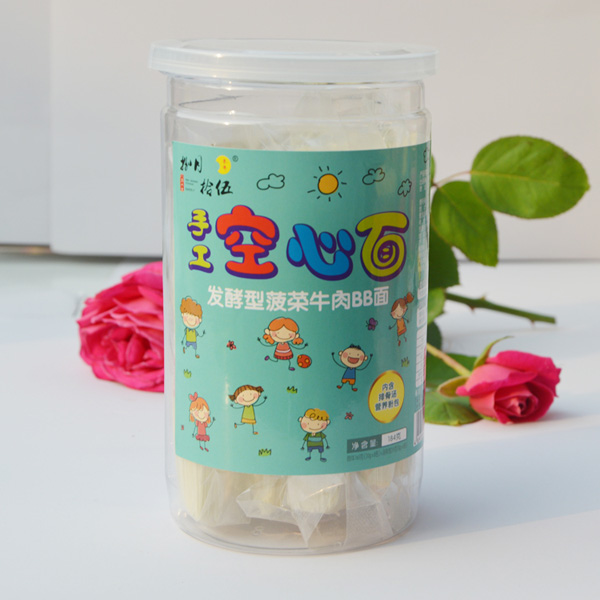 捌月拾伍菠菜牛肉空心面罐装正面184g.jpg 捌月拾伍菠菜牛肉空心面罐装正面184g.jpg