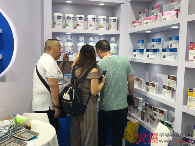 龙圣量子2018CBME孕婴童展现场直击,明智妈