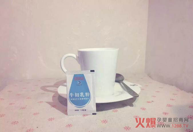 牛初乳粉.jpg