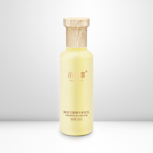 小故事蜂膠花蜜精華美膚乳100ml.jpg