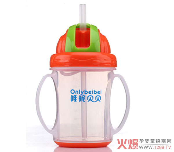 唯昵贝贝学饮杯绿色.jpg 唯昵贝贝学饮杯绿色.jpg