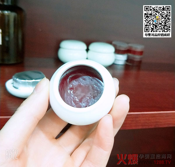佑童小儿推拿膏膜展示.jpg 佑童小儿推拿膏膜展示.jpg