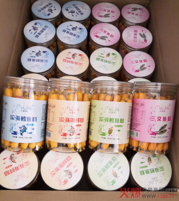 沫霖雅小零食門店上貨.jpg 沫霖雅小零食門店上貨.jpg