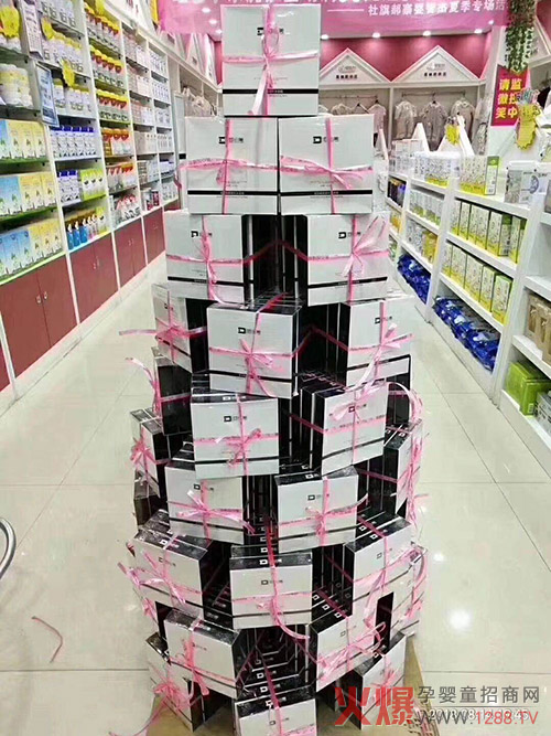 豆小美面膜在門店.jpg 豆小美面膜在門店.jpg
