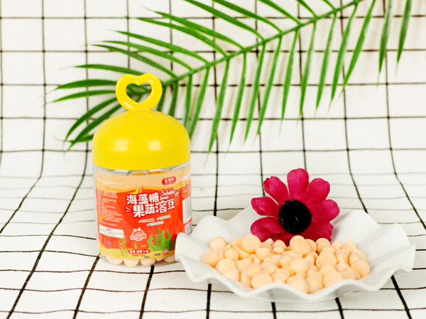 曉姐姐海藻糖果蔬溶豆香蕉+胡蘿卜味.JPG