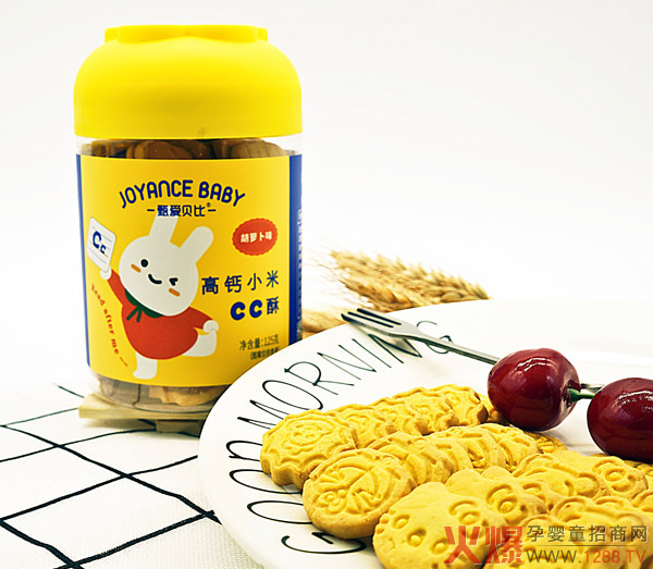 甄爱贝比高钙小米CC酥-胡萝卜味.jpg 甄爱贝比高钙小米CC酥-胡萝卜味.jpg
