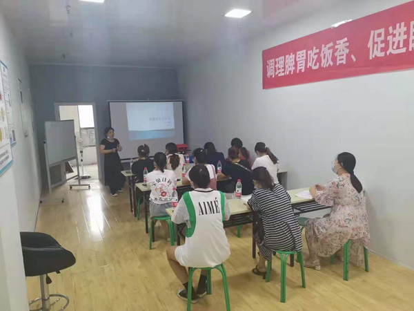 聰姆特色兒推臍炙館3.jpg