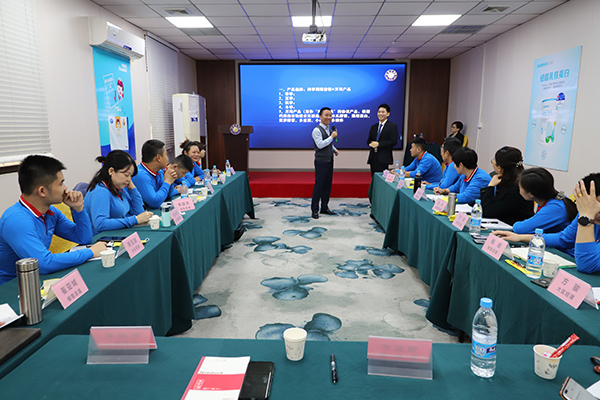 2021年东莞欧优乳业新人培训暨年度销售会议7.jpg