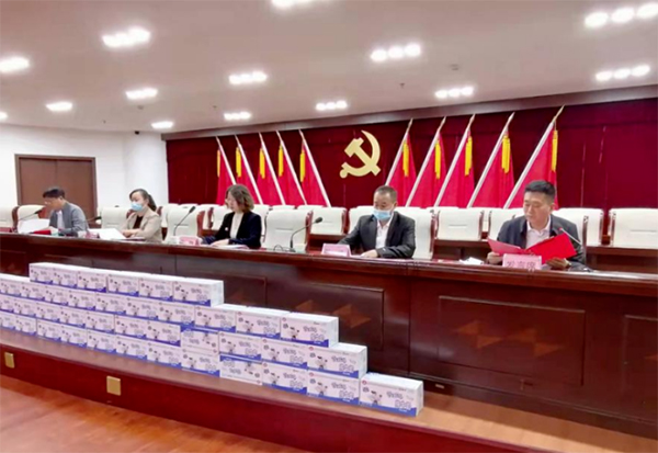 图片.jpg 图片.jpg