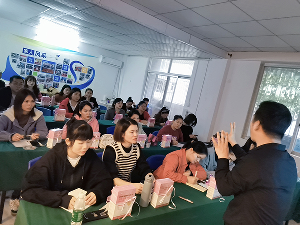 施贝安春季培训活动2.jpg