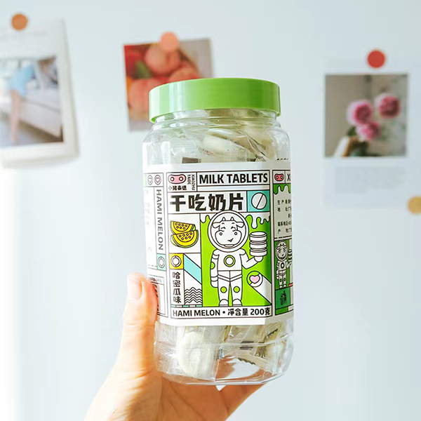  小豬泰德干吃奶片 哈密瓜味