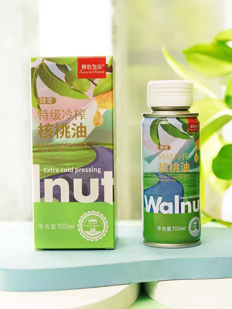核心为你特级冷榨核桃油100ml.jpg 核心为你特级冷榨核桃油100ml.jpg
