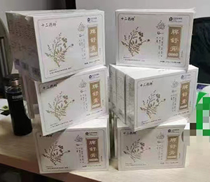  十二药坊产品陈列05