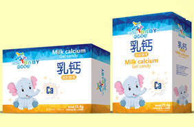 環(huán)球?qū)氊惸z糖果
