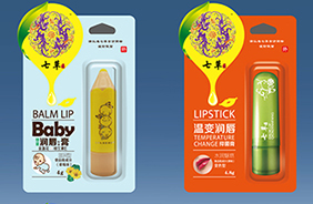 云藥七草唇膏