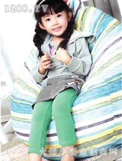 ���������ɫ��װ