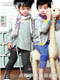 ���������ɫͯװ