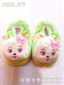 ������ɫ��ͨ��ͯ����Ь