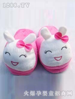 �������׶�ͯ����Ь