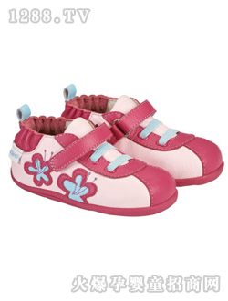 ƨƨ��Ӥ����ɫѧ��Ь