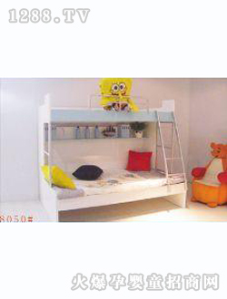 �ɰ���ˮ��ɫ���´�
