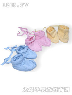 ŷ����Ӥ��Ь