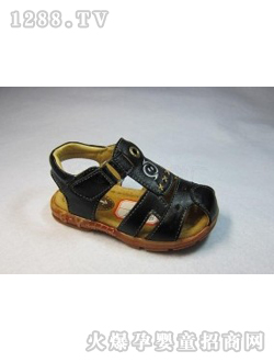 ˧�����޺�ɫ��Ь