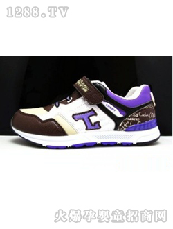 ��е����ɫ�˶�Ь