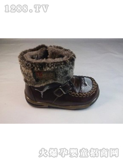 ˧��������ɫӤ����Ь