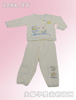 安婴宝浅色婴儿内衣