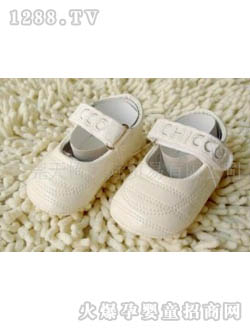 �װ�ɫӤ����Ь